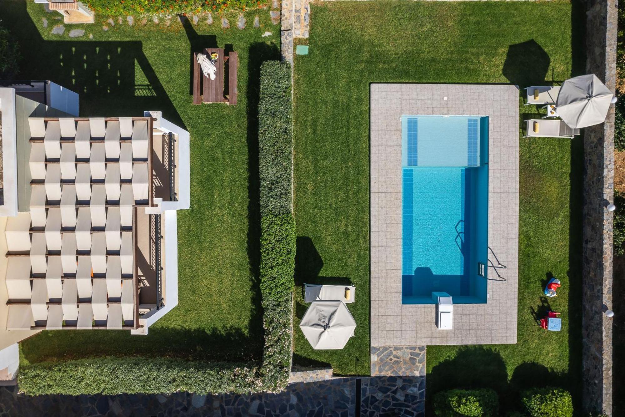 Real Dream Villas, Cretan Gems With Seaviews, By Thinkvilla Bali  エクステリア 写真