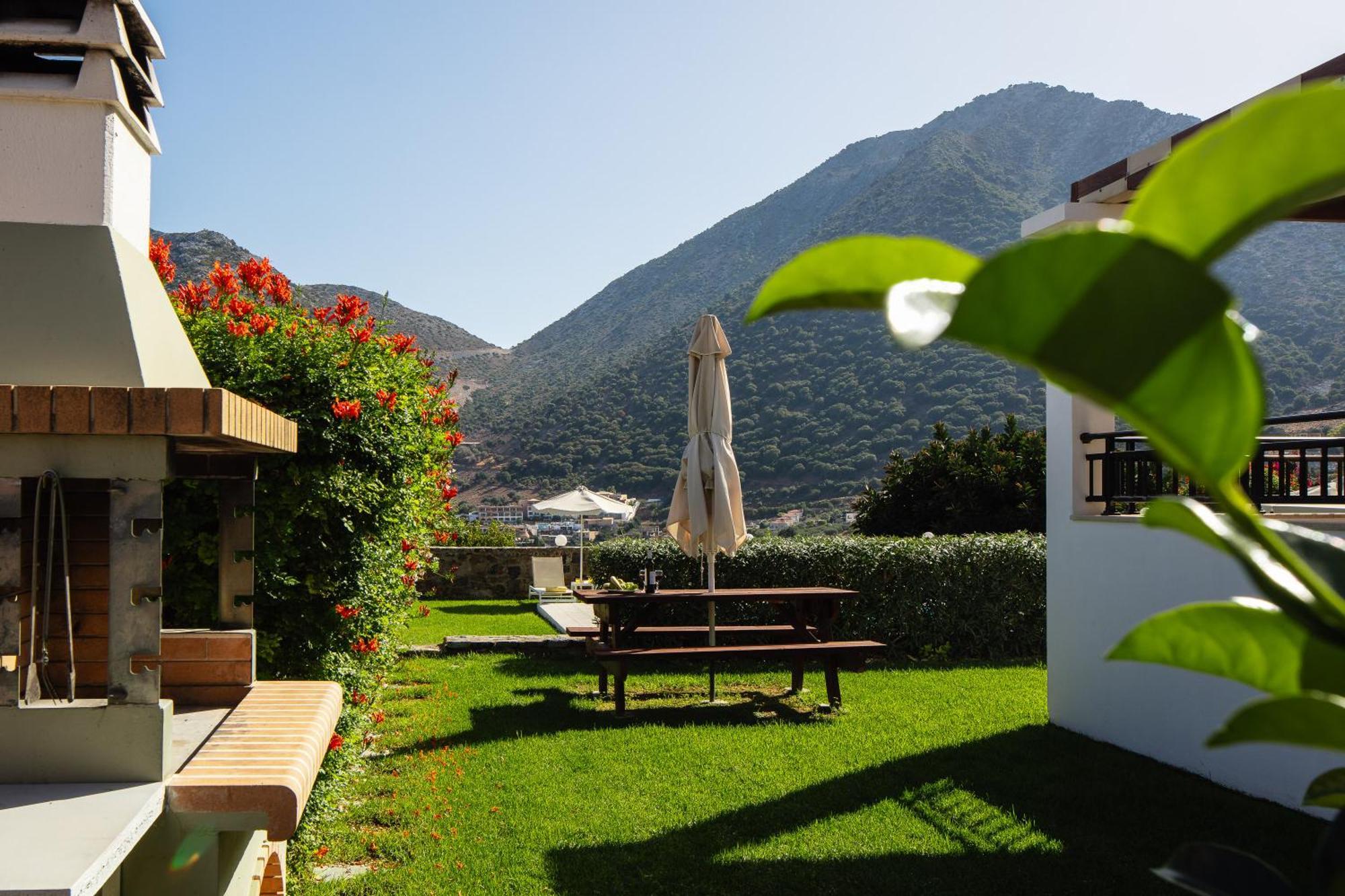 Real Dream Villas, Cretan Gems With Seaviews, By Thinkvilla Bali  エクステリア 写真