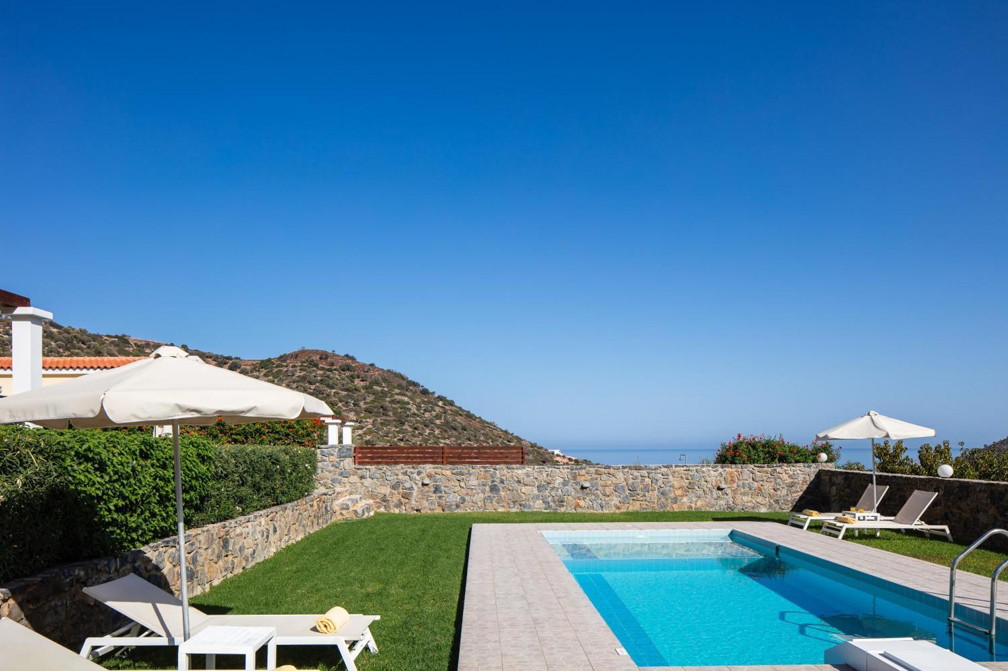 Real Dream Villas, Cretan Gems With Seaviews, By Thinkvilla Bali  エクステリア 写真