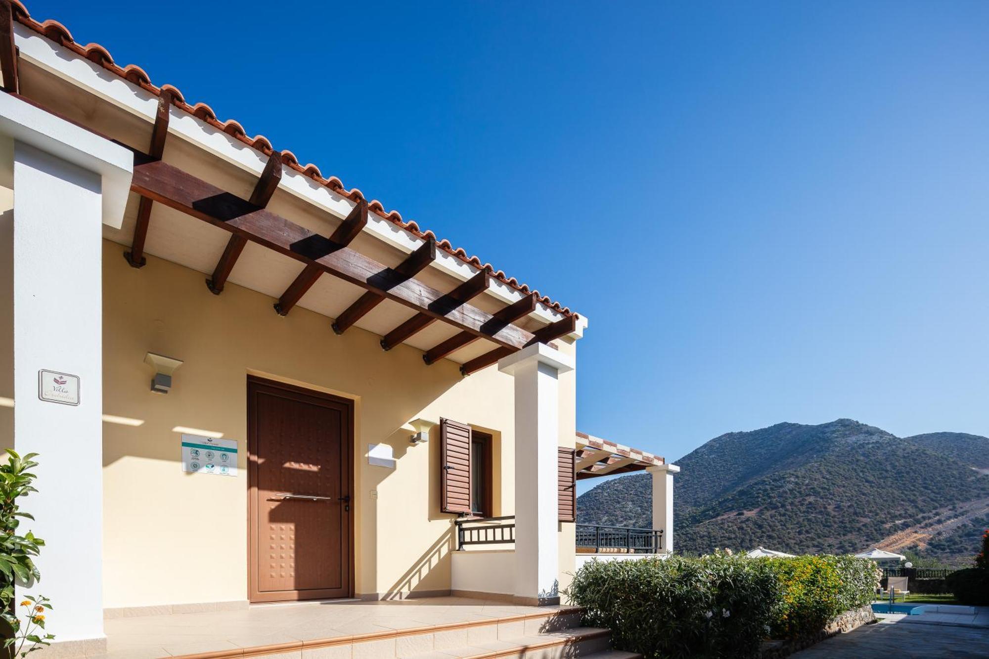 Real Dream Villas, Cretan Gems With Seaviews, By Thinkvilla Bali  エクステリア 写真