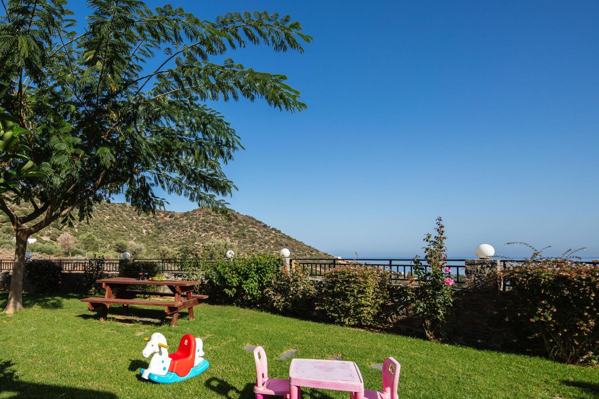 Real Dream Villas, Cretan Gems With Seaviews, By Thinkvilla Bali  エクステリア 写真