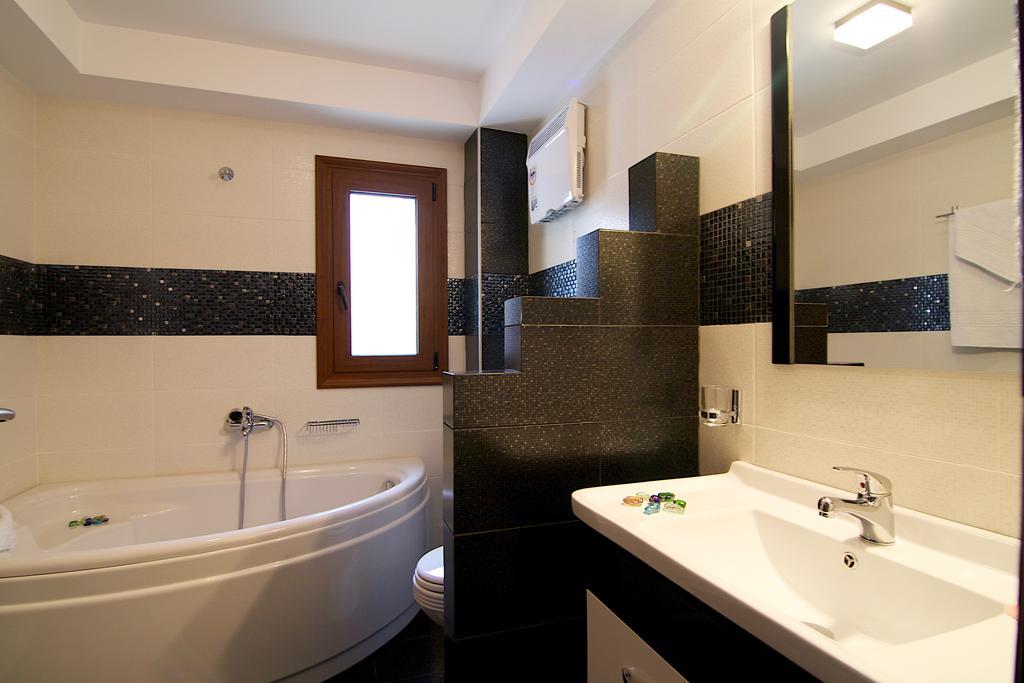 Real Dream Villas, Cretan Gems With Seaviews, By Thinkvilla Bali  エクステリア 写真